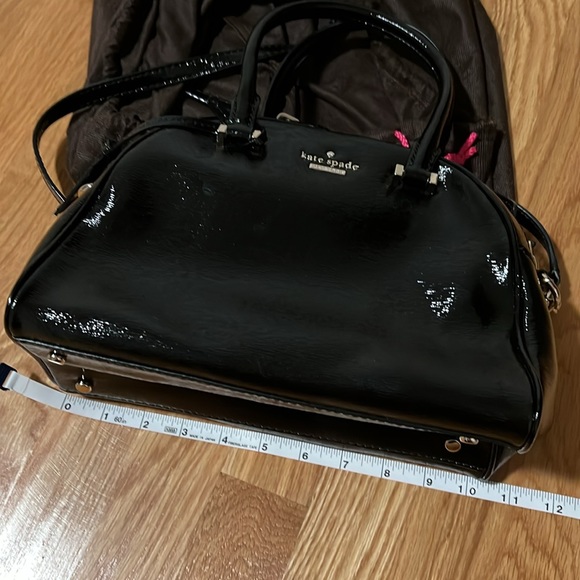 Kate Spade Cedar Street Patent Small Pearl Hand Bag - Picture 12 of 15